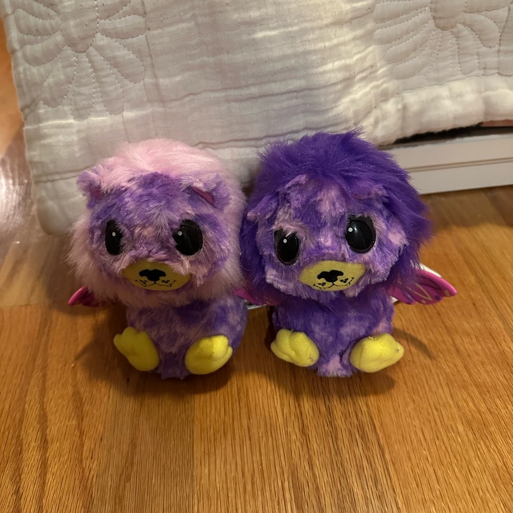 Hatchimal Lion twins